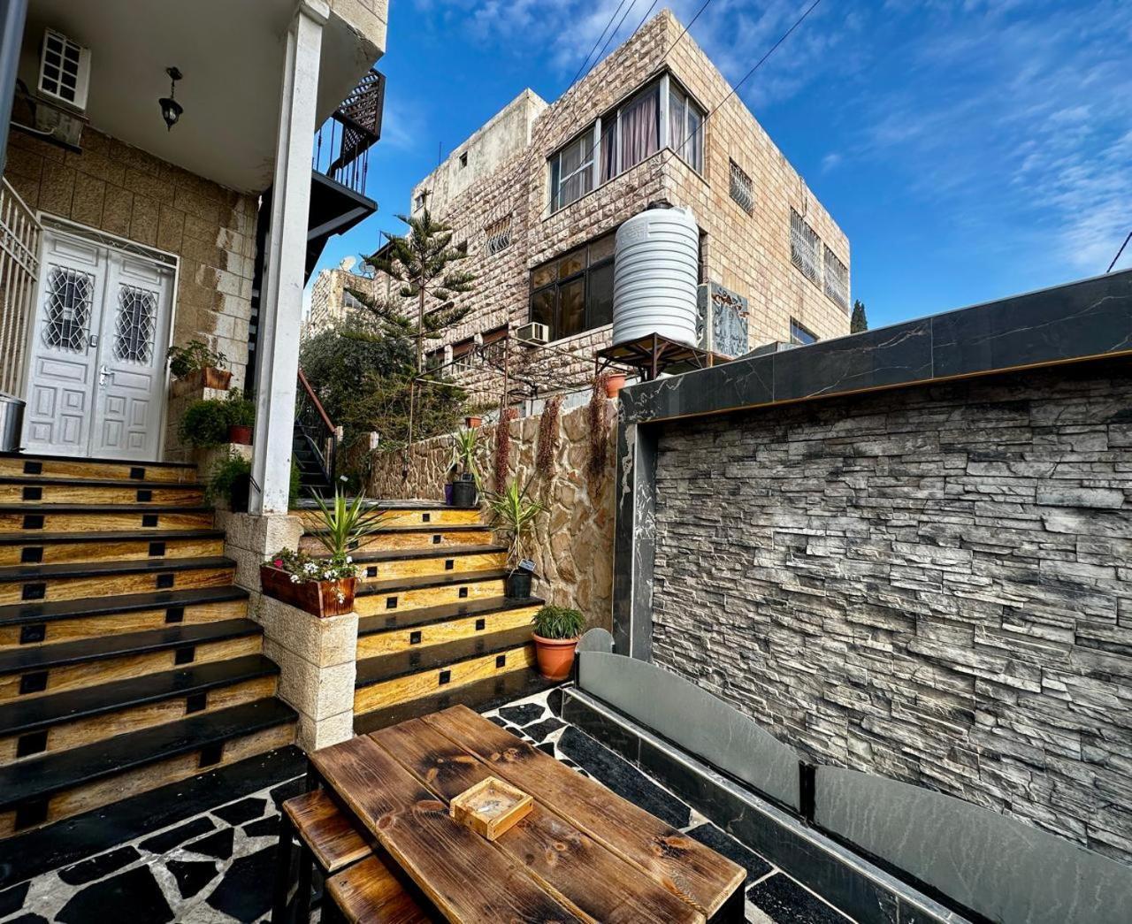 ホテル Beit Ahlan アンマン エクステリア 写真