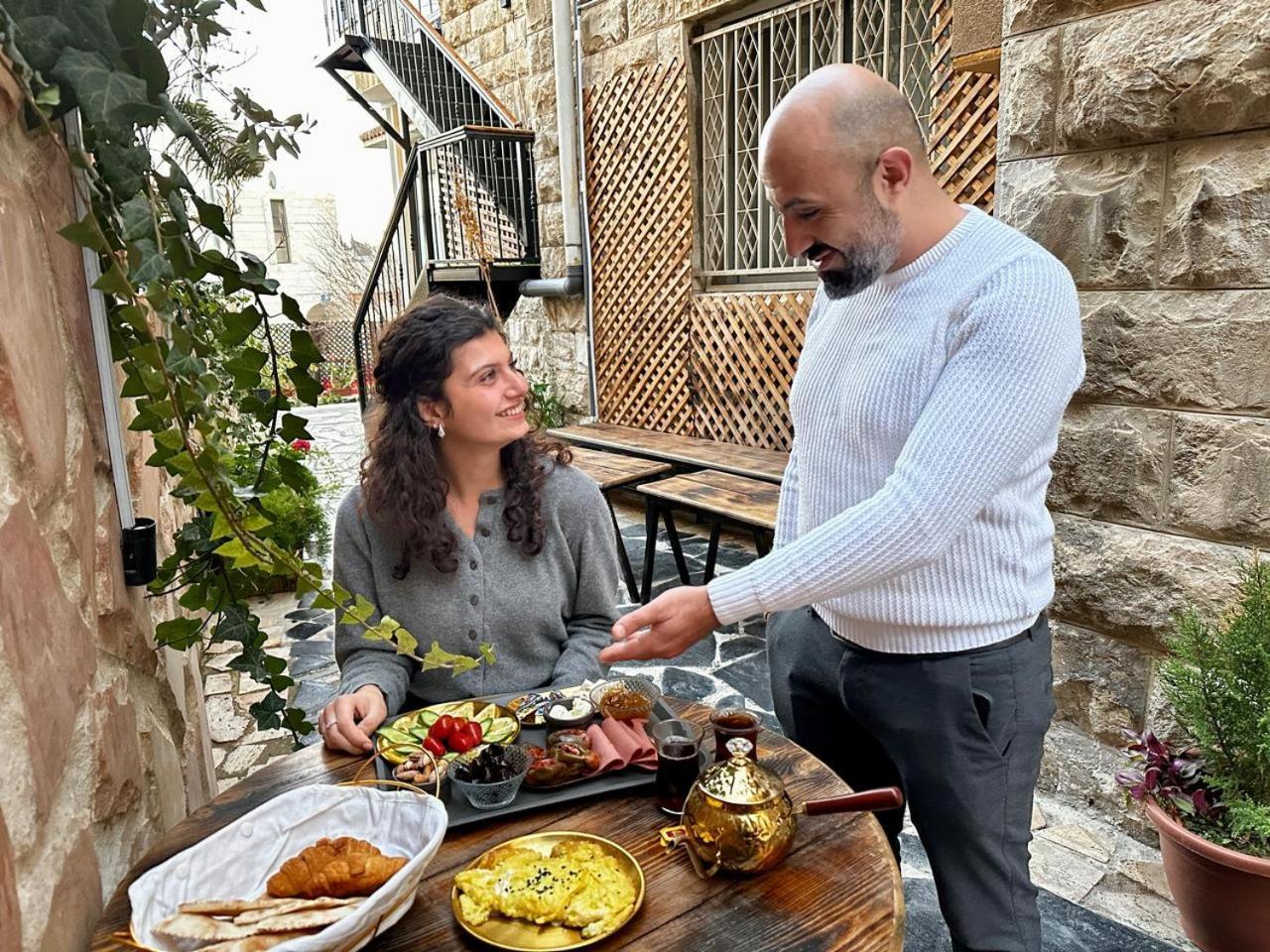 ホテル Beit Ahlan アンマン エクステリア 写真
